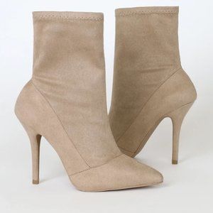 Lulu's Stassy Taupe Suede Pointed Ankle Boots